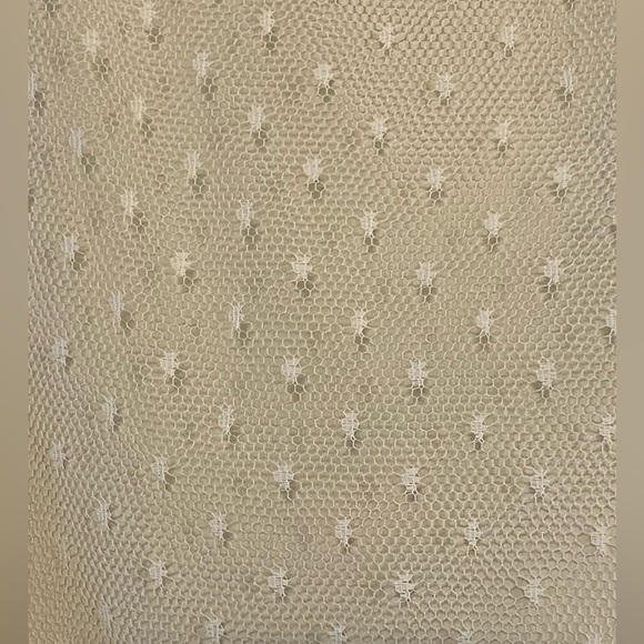 Moschino cream Swiss dot tulle overlay with tulle neck ruffle tie, size US 10 - Picture 2 of 8